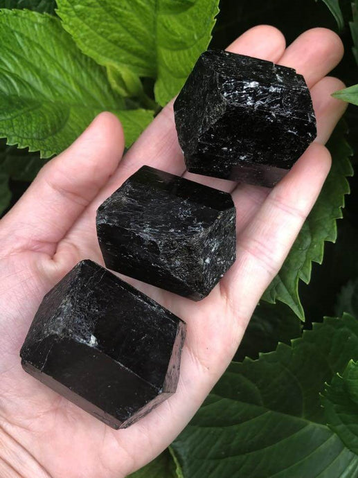 22 Best Crystals and Stones to Clear Out Negative Energy