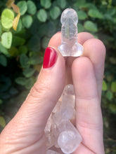 Load image into Gallery viewer, Clear Quartz Wiener
