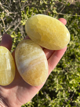 Load image into Gallery viewer, Yellow Calcite Palm Stone
